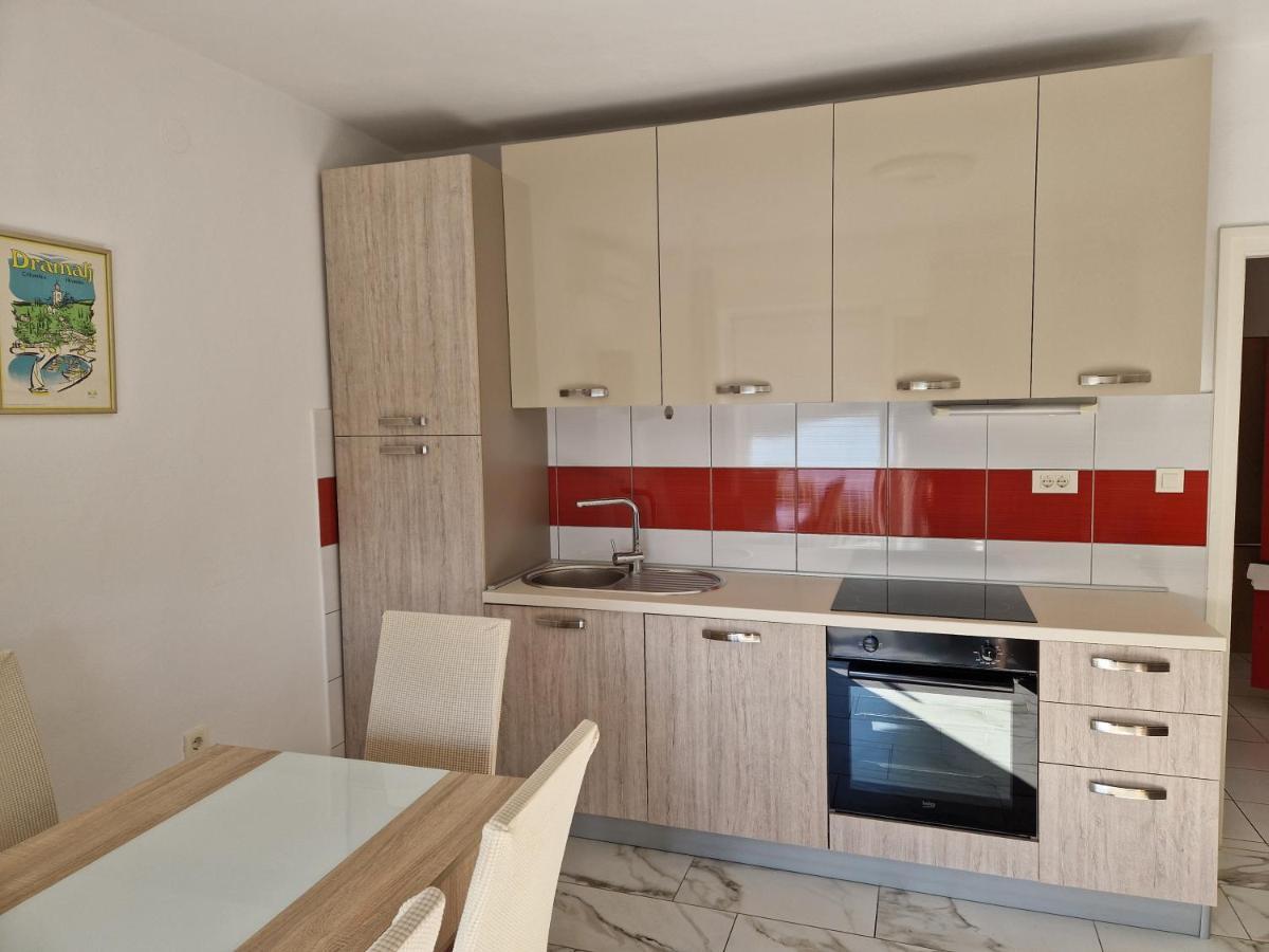 Apartment Elena Dramalj Exterior photo